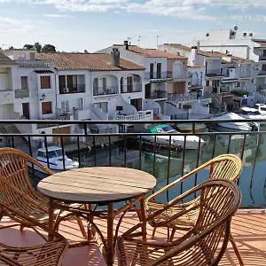 Appartement Estudi Amb Vistes Al Canal, Empuriabrava